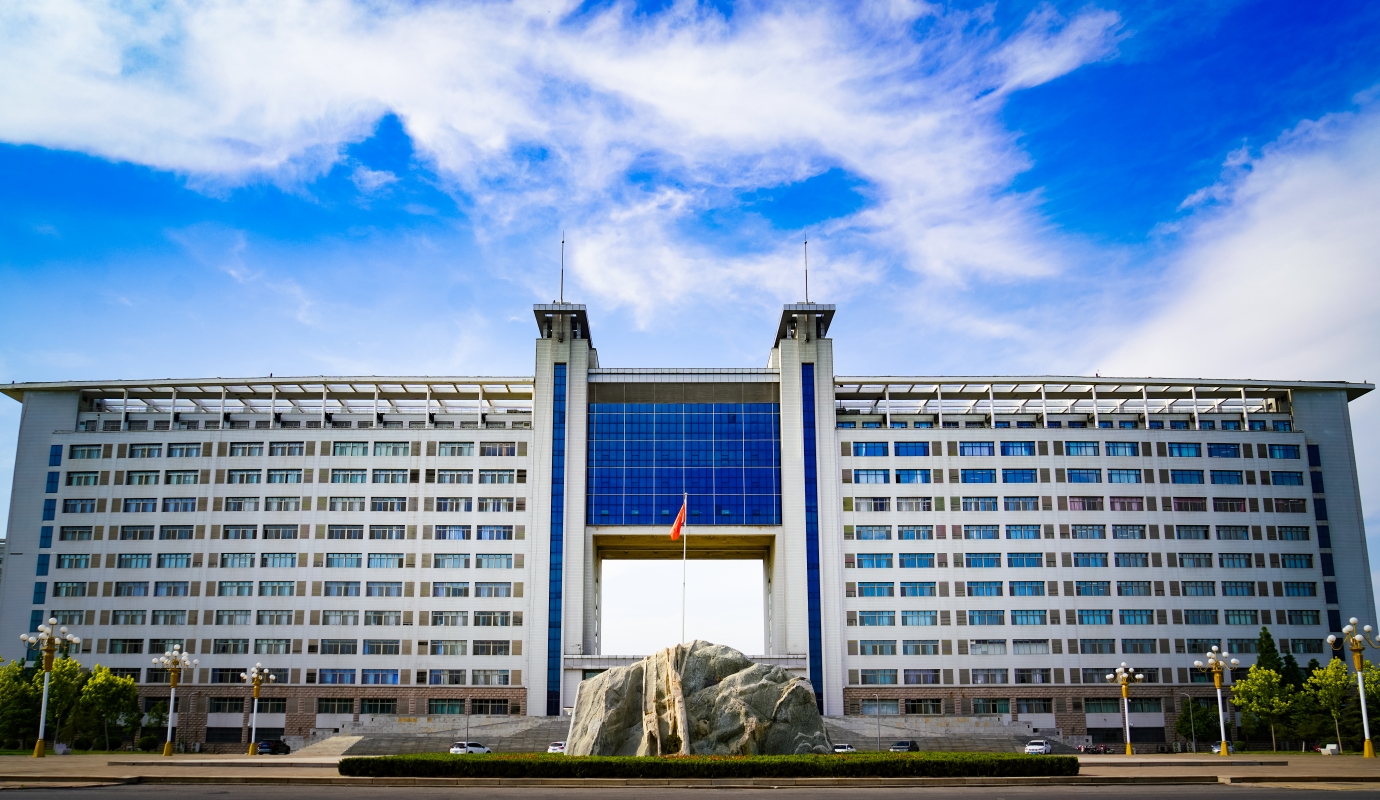 龙8-long8(中国)唯一官方网站2025年转专业工作方案